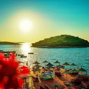 Hotel Summer Time