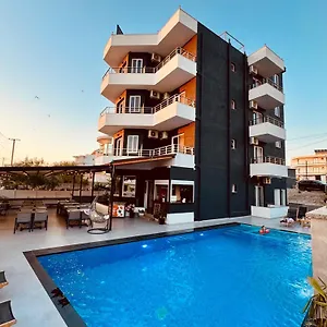 Sunshine Hotel Ksamil