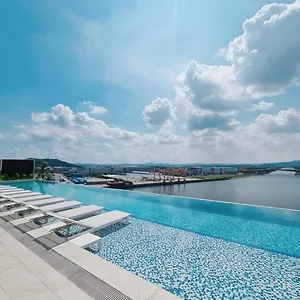 마리나베이 서울 4*, 김포 대한민국