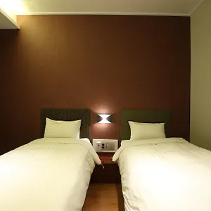 k-pop-residence-myeongdong-1.hotels-seoul.net/